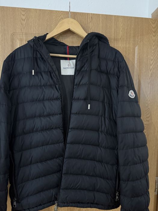 Мъжки зимни якета Armani, Moncler