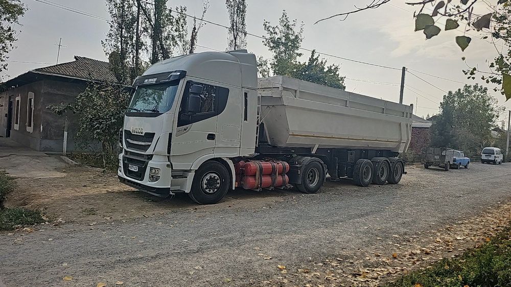 IVECO + Тонар Прицеп Сотилади