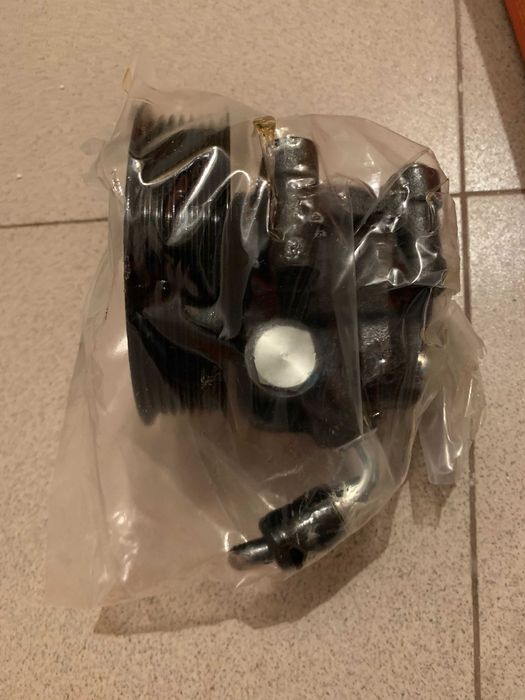 Нова Хидравлична помпа за FORD TRANSIT