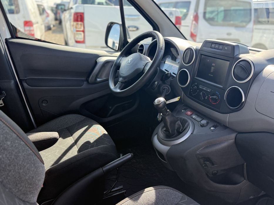 Peugeot Partner Tepee Active 1.6HDI / 2017/GARANTIE/Posibilitate rate