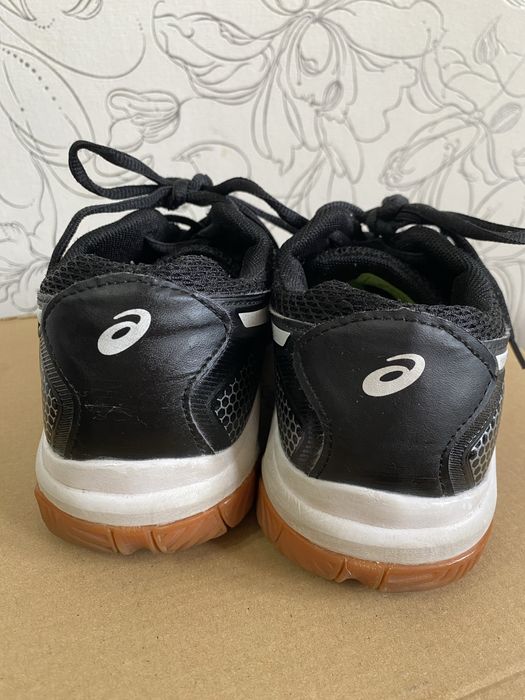 Кроссовки 37 размер