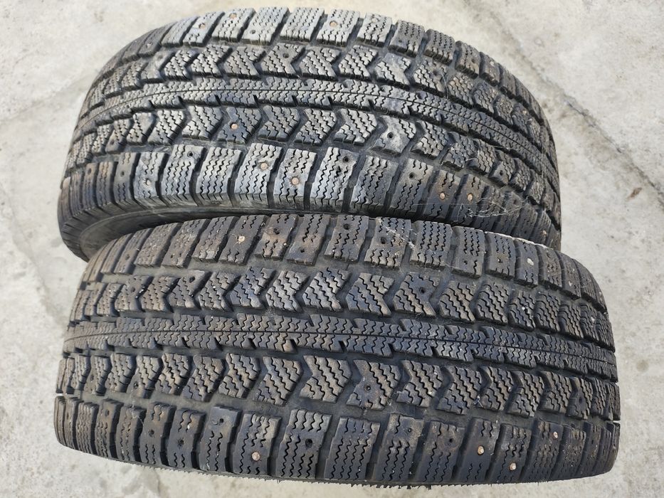 Продается шины 235*65R 16 C