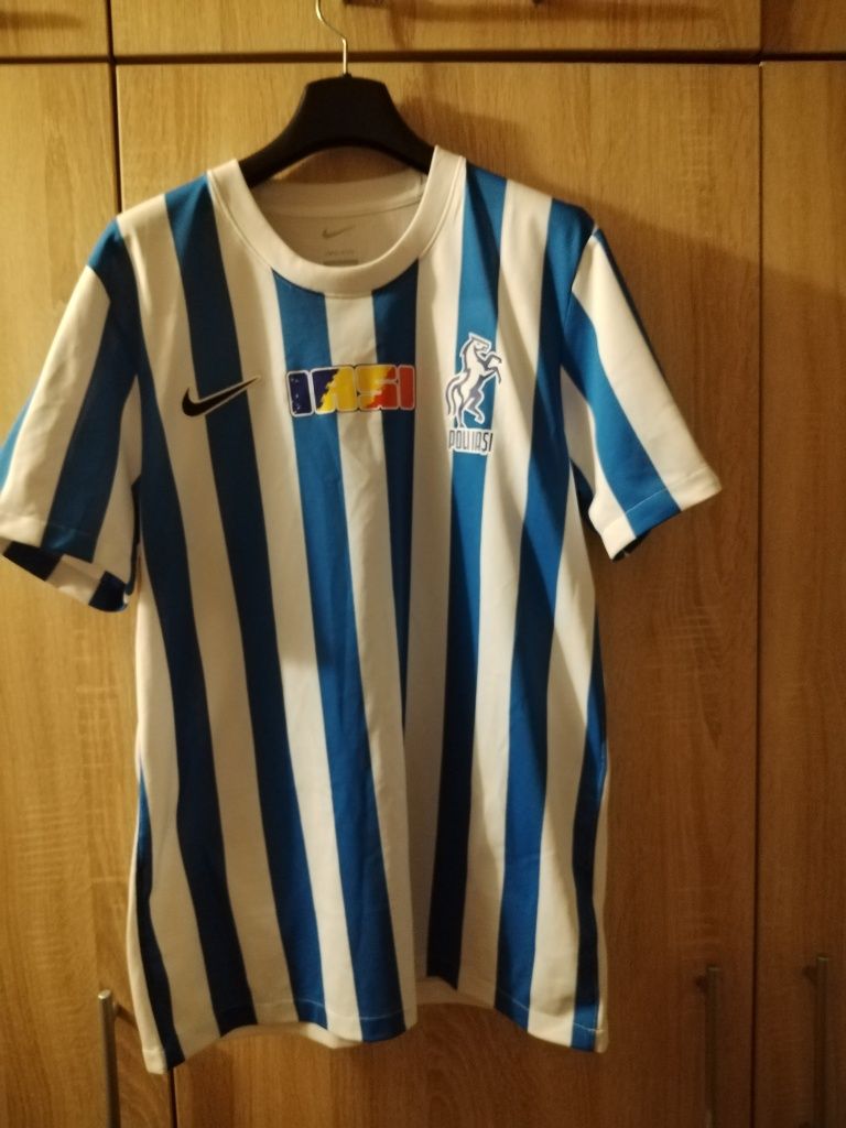 Vând tricou de fotbal Poli iasi