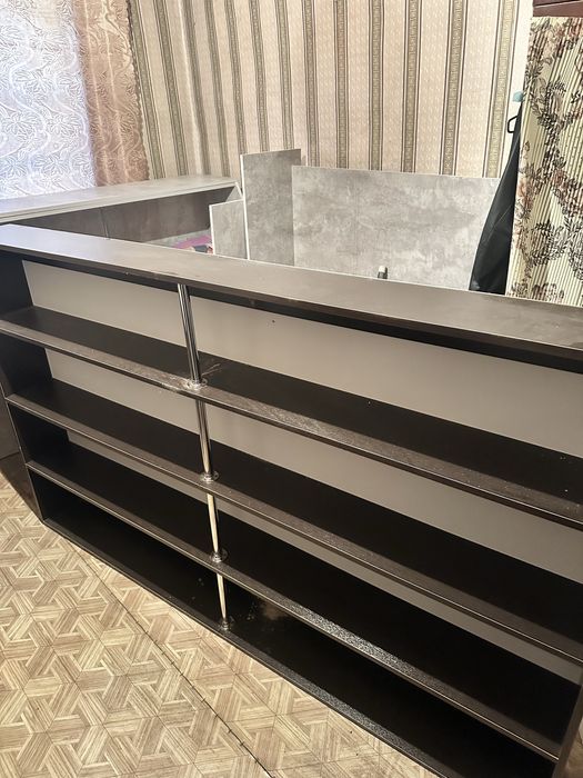 Продам   полочки