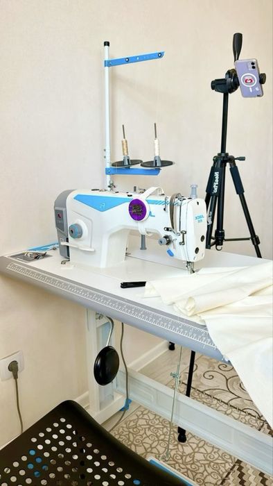 Продам швейную машинку jack