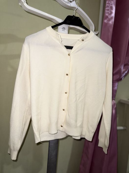 Кардиган , кофточка на пуговицах