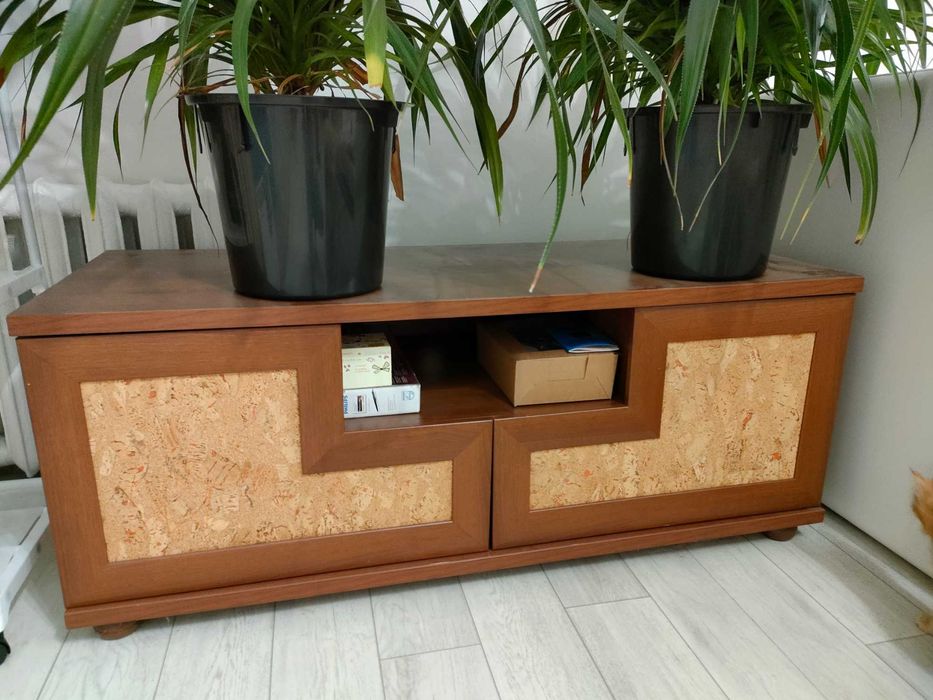 Тумба под телевизор