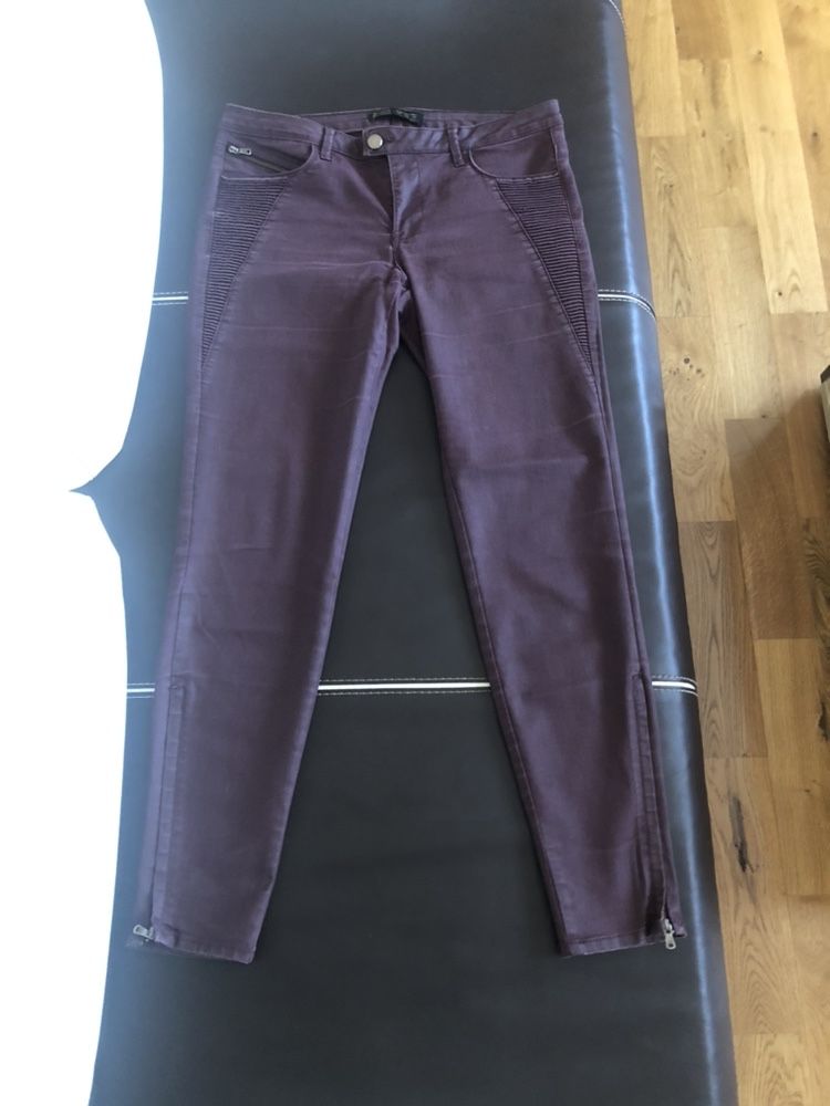 Pantaloni ZARA marimea M