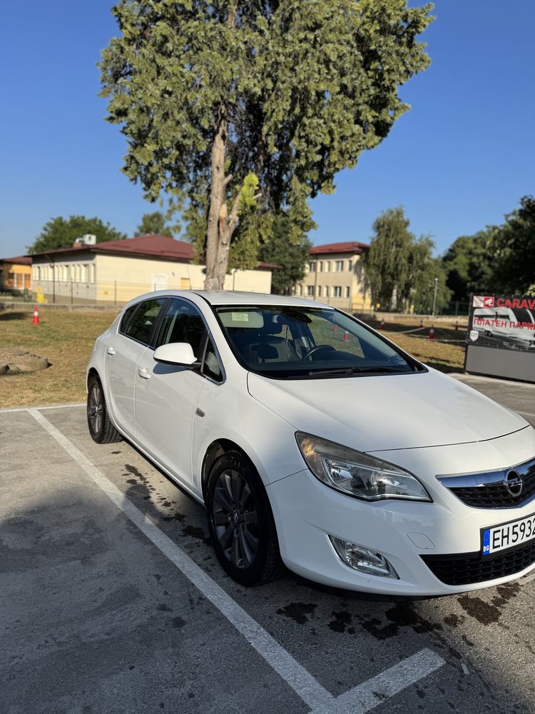Опел Астра 1.7cdti