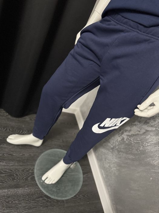 Pantaloni Nike Nike