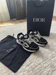 Dior B30