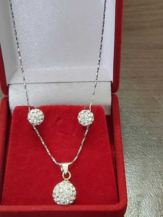 AG97,set argint 925,nou/marcat, zirconii albe, 3 piese superbe