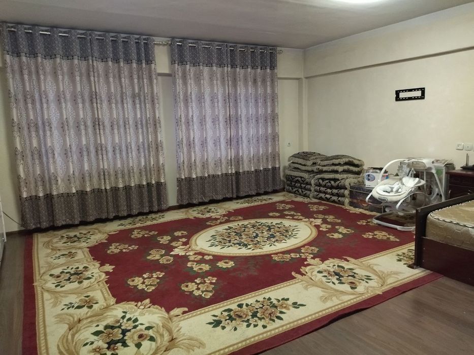 Янги бозор олдидаги янги домлардан ижарага берилади.