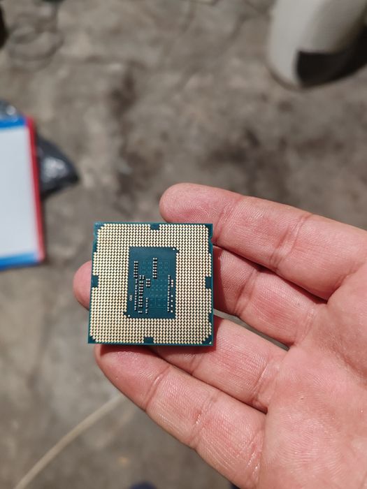 Procesoare i3, I5, G3930 DIFERITE PRETURI