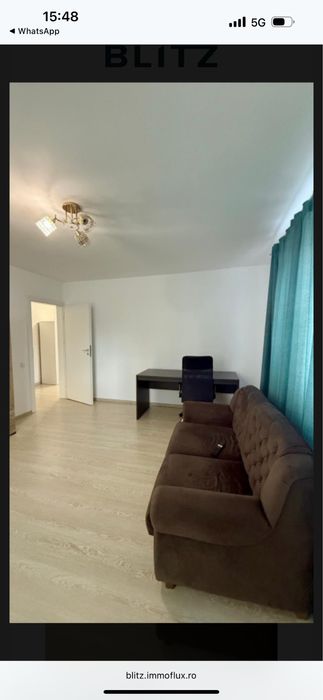 Inchiriez apartament in regim hohelier