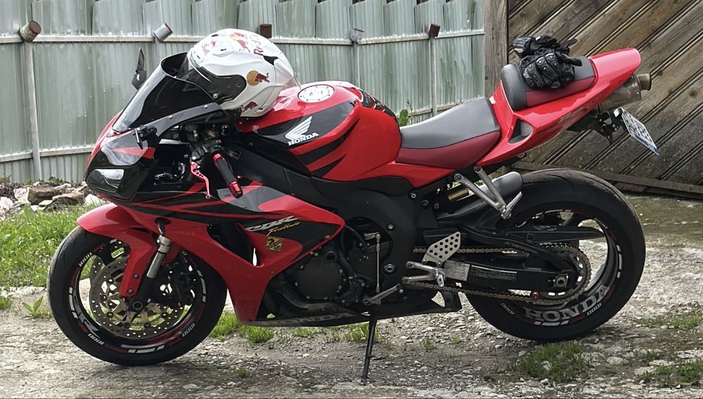 Honda CBR 1000 RR FireBlade