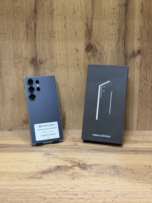 Samsung Galaxy S25 Ultra | Nomad Mobile