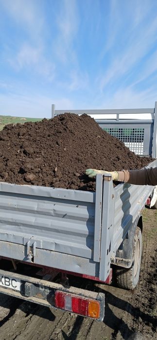 Vând mranita, pământ negru vegetal ciuruit,mranița
