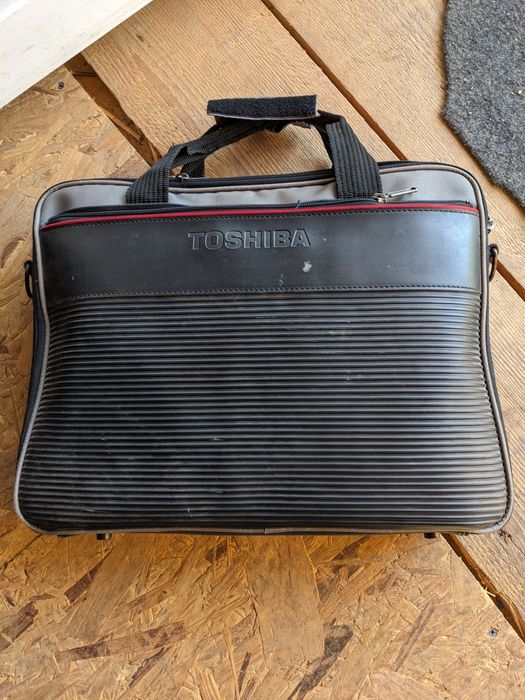 De vânzare Laptop Toshiba și Compaq