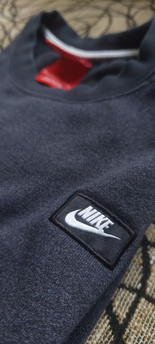 Блузи и худи Nike за тийнеджър
