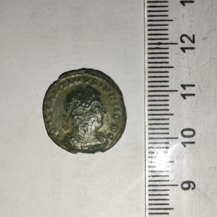 vand doua folii vechi