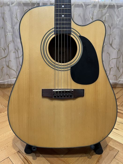 Електро-акустична китара Cort