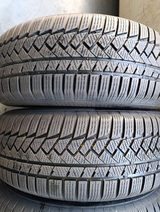 Anvelope de iarnă 215 65 16 Continental