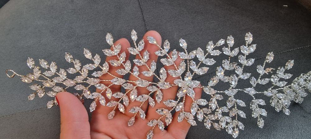Vand accesoriu par mireasa 150 lei
