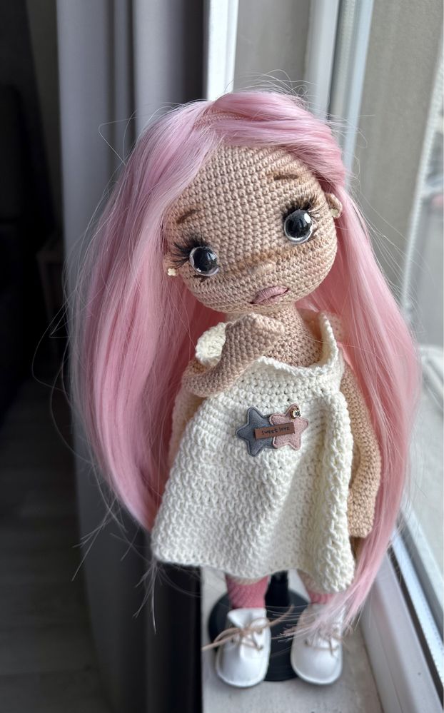 Кукла ръчно плетена