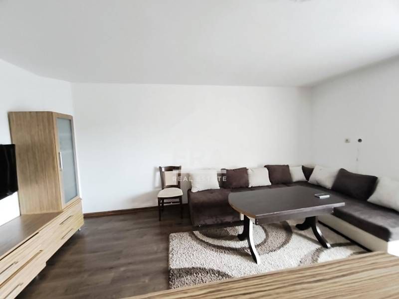 Апартамент под наем в широкия център на Хасково