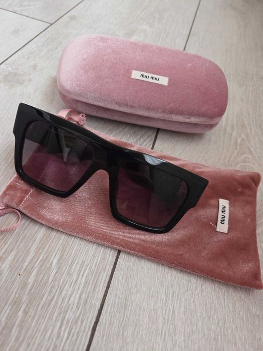 Слънчеви очила Miu Miu
