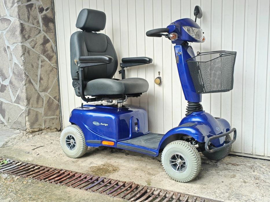 Carucior scuter tricicleta scaun handicap  carut moped dizabilitati