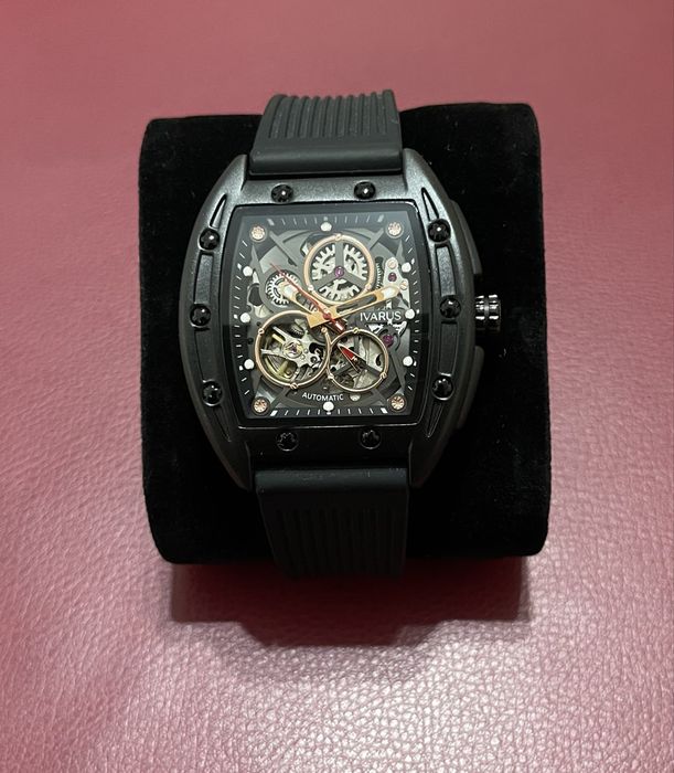 Механические часы Ivarus Vanguard