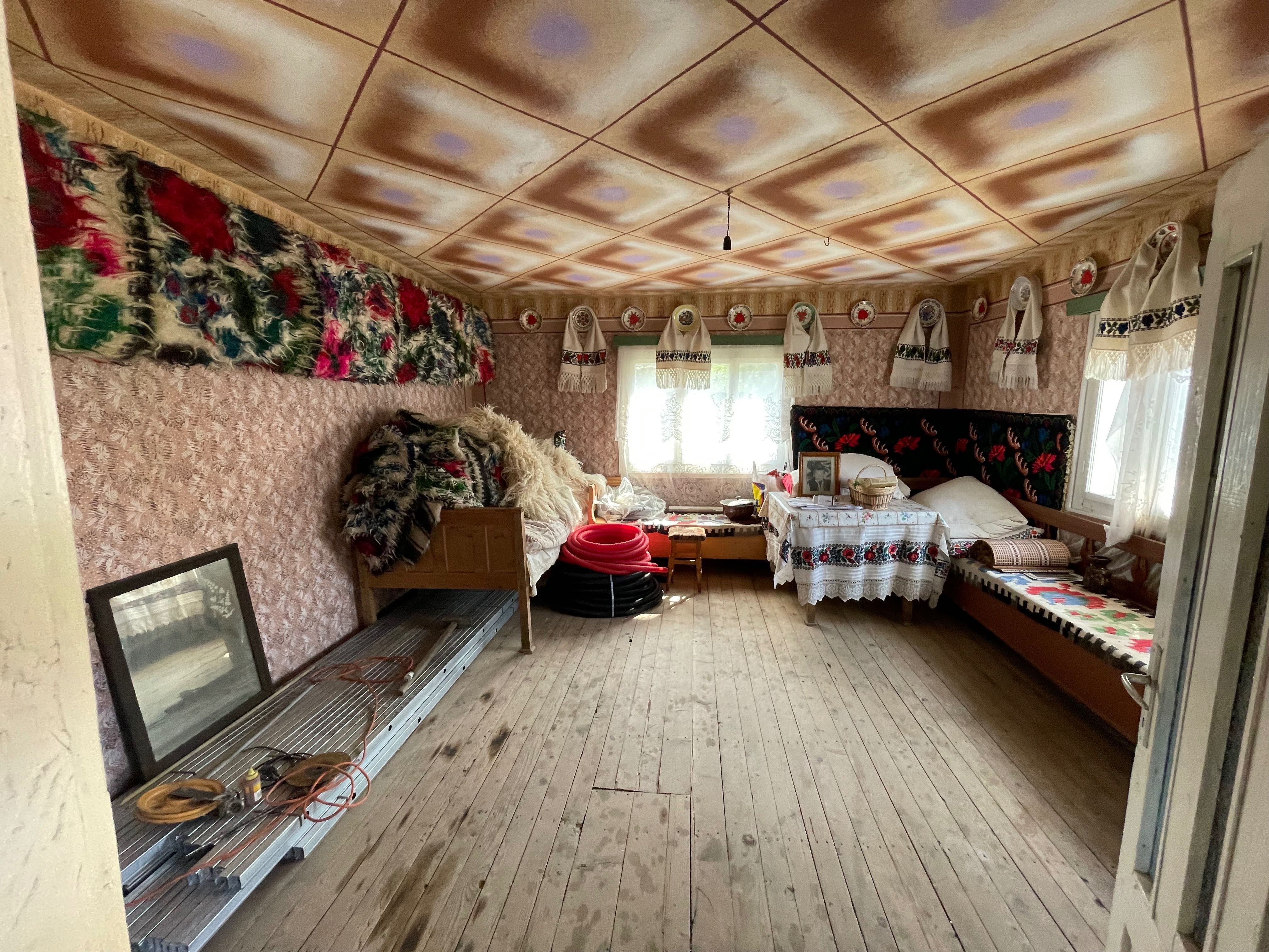 Casa din lemn de brad