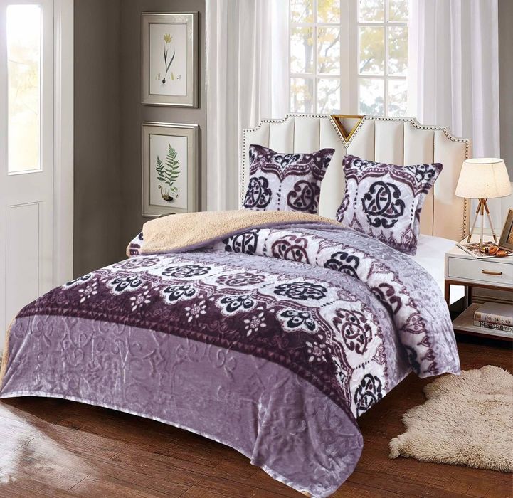 Pilote tradiționale groase cu blană