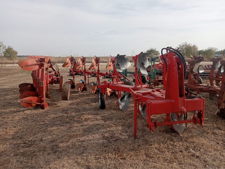 Plug reversibil Naud , Gregoire Besson