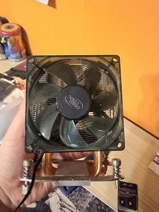 Продам кулер для процессора