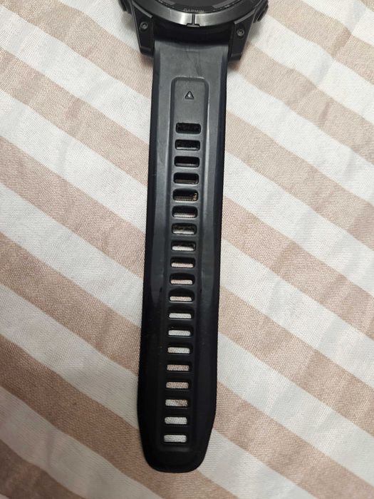 Часовник Garmin Fenix 7 sapphire solar