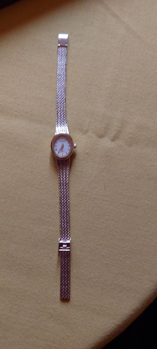 Дамски уникален часовник