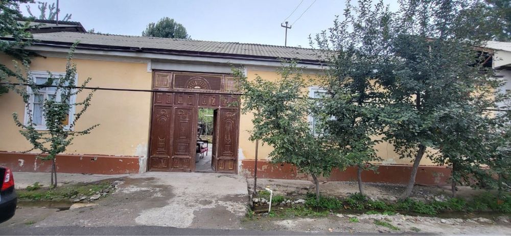 Уй-жой сотилади