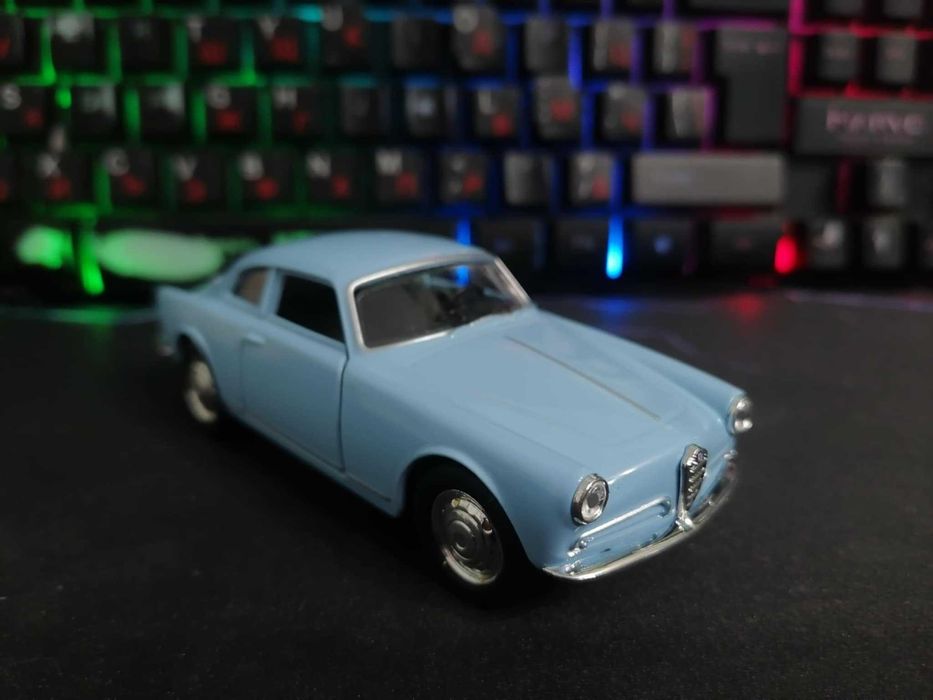 Алфа Ромео Жулиета '54г. в мащаб 1:34 .