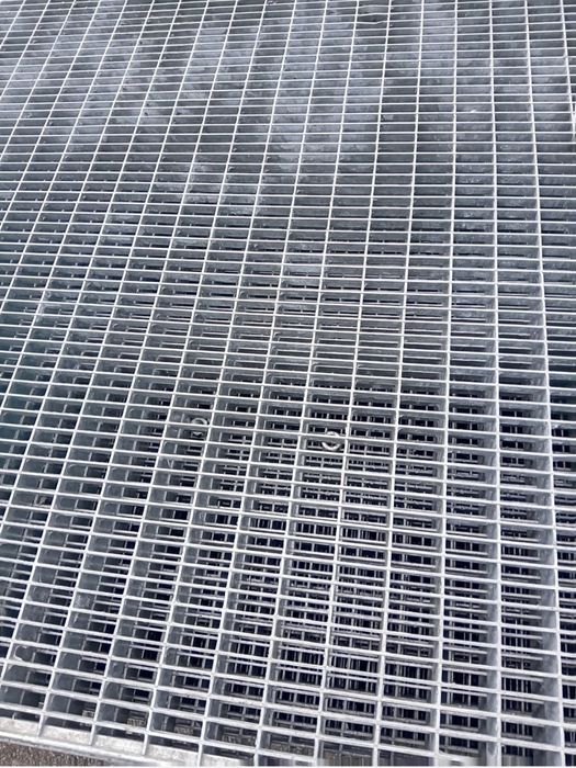 Grătare zincate galvanizate tăiem orice dimesune dorita de client