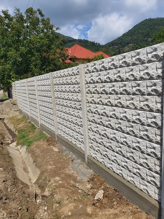 Montaj pavaj Amenajări exterioare