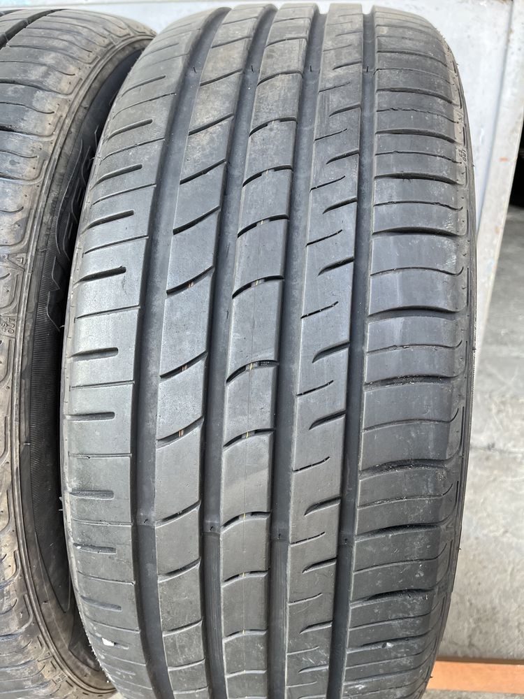 2 бр. летни гуми 235/45/19 Nexen SUV 7,2 mm DOT 0316