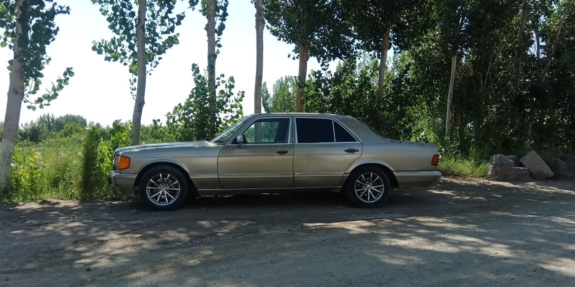Mercedes Diplomat w126 M103 S class-300SE год.1990 автомат  объ