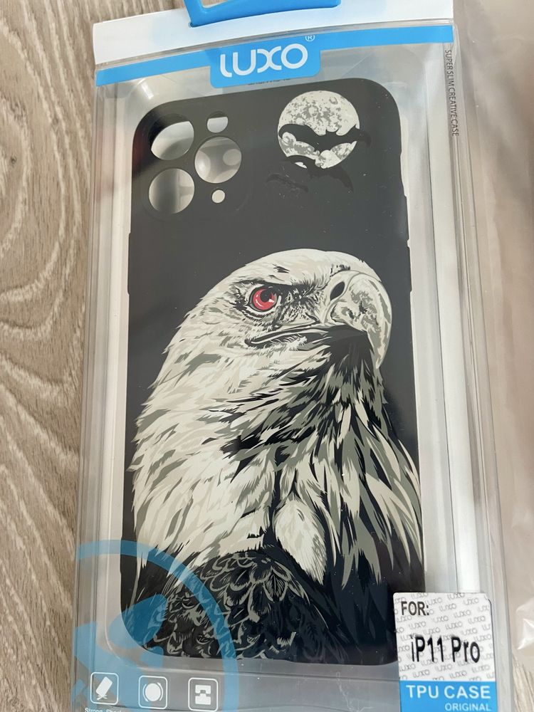 3 huse Iphone 11 pro