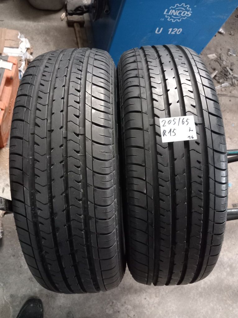 Maxxis victra 205 65 r15 vara