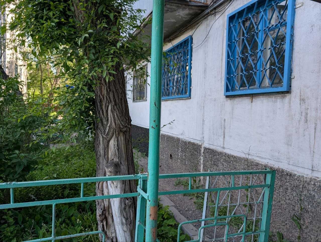 Продам 2-комн.квартиру в 17 микрорайоне дом 55//можно в ипотеку