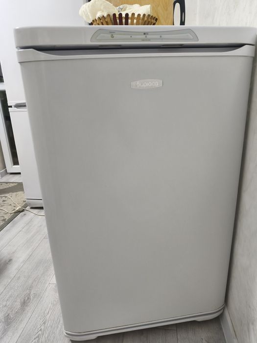 Морозильник продам