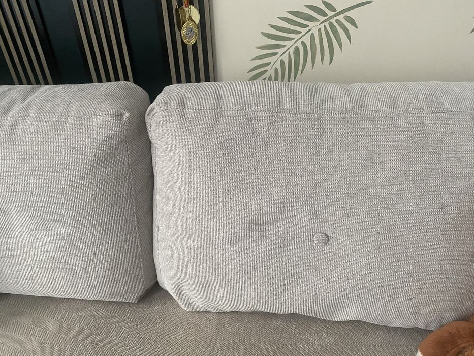 Canapea in stare foarte buna